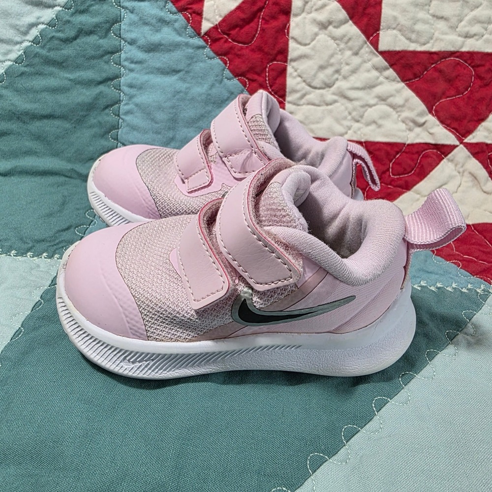 Nike Star Runner 3 Kids Toddler Size 3C Pink Hook and Loop Athletic Sneakers